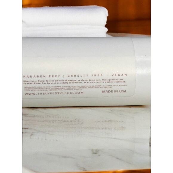 The Lyfestyle Co Nurture Masque Hydrating Hair Treatment NWOB 118 mL/ 4 fl oz - Picture 3 of 6